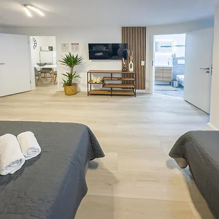 Immostay M#7 - Zimmer Mit Terasse, Grill & Parken, Wifi, 4K Tv Brema Zewnętrze zdjęcie